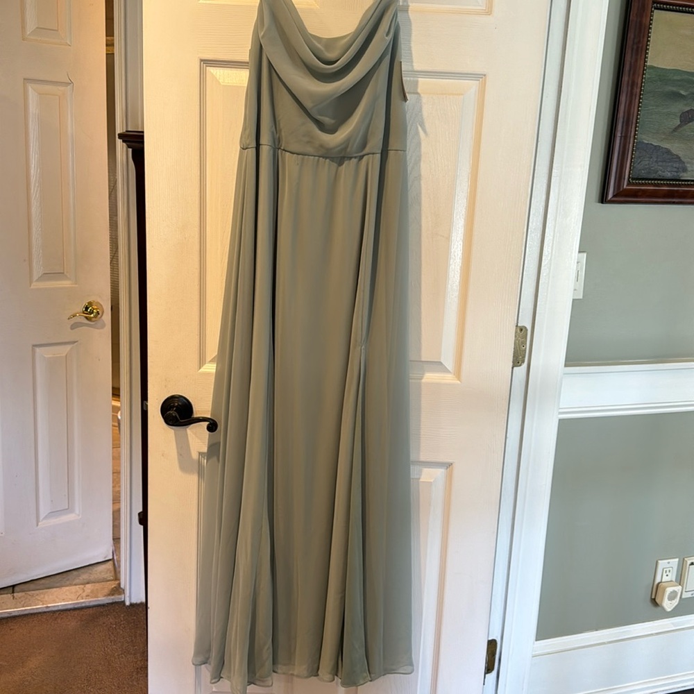 Gown wedding